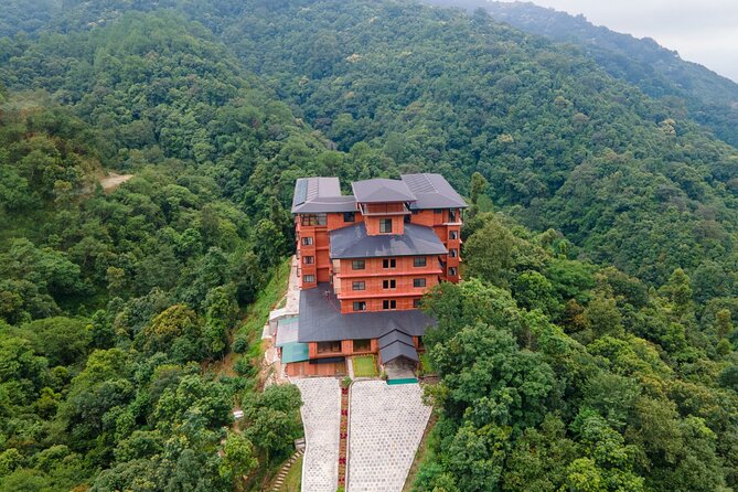 1 Day Ayurveda Rejuvenation in Nepal - Starting with Head Abhyanga and full-body oil massage