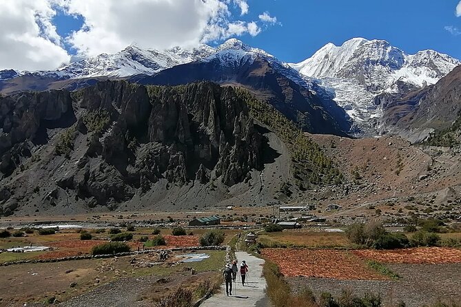 10 Days Annapurna Circuit Trek - Day 1: Kathmandu to Besisahar with Manakamana on the way