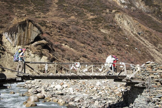 10 Days Manaslu Circuit Trek in Larke La Pass - Day 4: A full walking day to Namrung