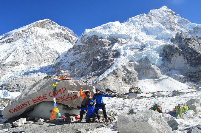 14 Days Everest Base Camp Trek - Kala Patthar sunrise and the return route