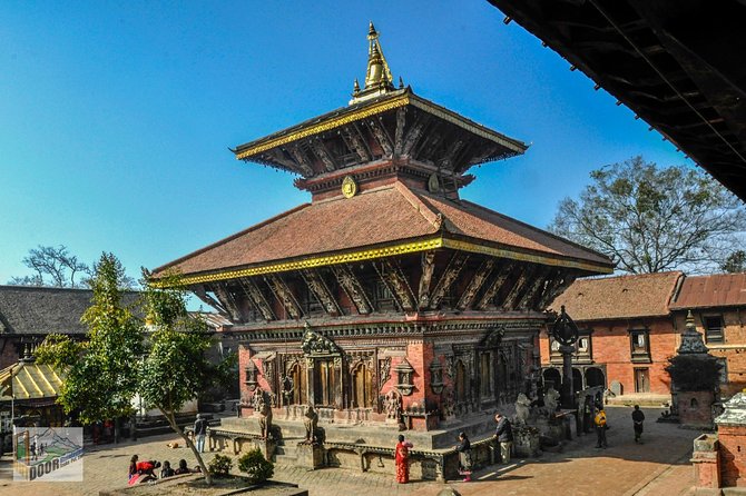 4 UNESSCO World heritage sites of Kathmandu-private tour - What the private vehicle adds to the day