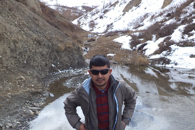 6 Days Muktinath Tour Package in Nepal - Day 2: Pokhara, caves, waterfalls, and Phewa Lake