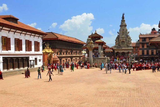 8 Days Tour in Nepal - Kathmandu, Chitwan & Pokhara (3 & 4 Star) - Day 6: Pokhara’s temples, gorge, cave, and lake