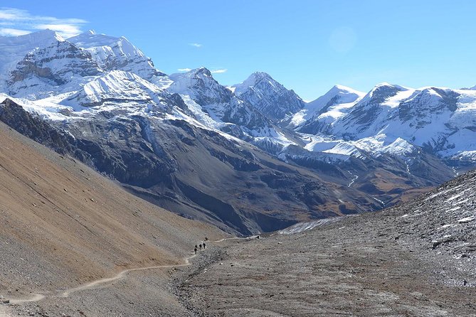 Annapurna Circuit Trek - Syange to Dharapani, your first full walking day