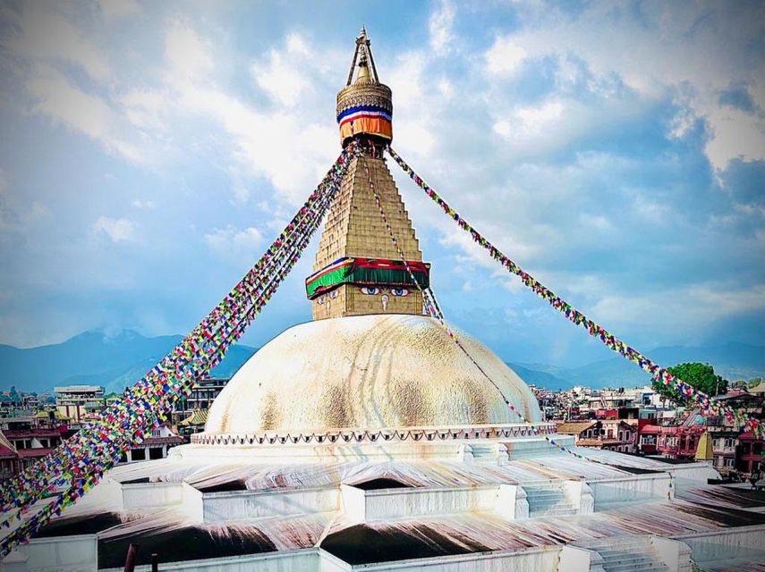 Bhaktapur Durbar Square and Boudhanath Stupa - Starting in Boudhanath’s Tibetan quarter