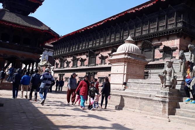 Bhaktapur Heritage City and Nagarkot Viewpoint Tour - Bhaktapur Durbar Square in about one hour