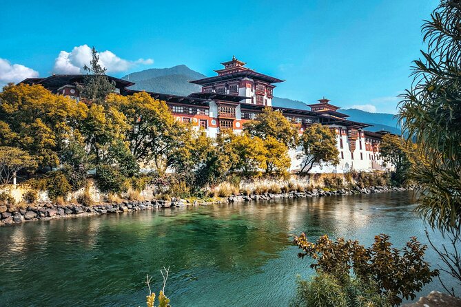 Bhutan 4-Day Private Tour from Kathmandu - Buddha Dordenma and Thimphu’s Tashichho Dzong