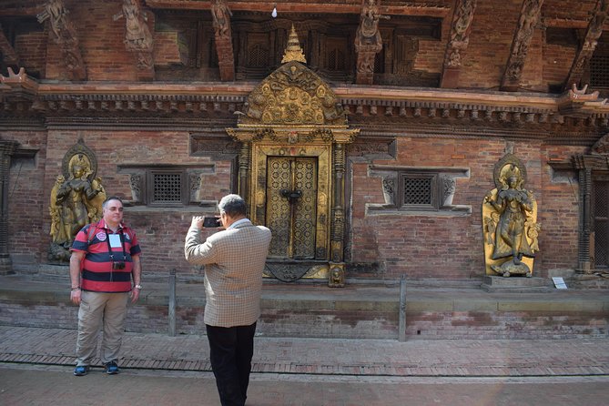 City tour of Bhaktapur and Patan Durbar Square - Nyatapola Temple and the Climb to Its Base
