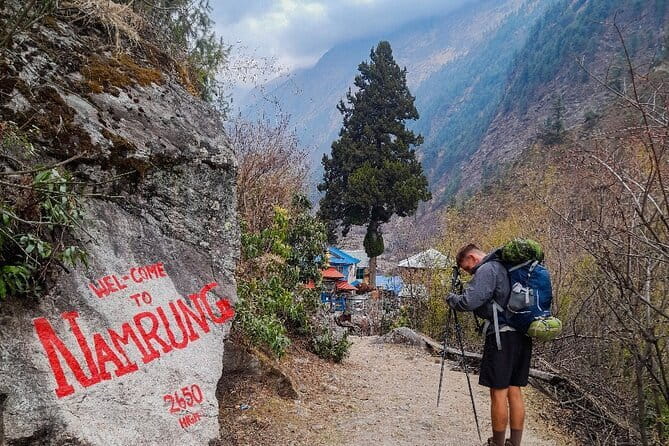 Dancing in the Manaslu Circuit Trek - Day 7: an important acclimatization day