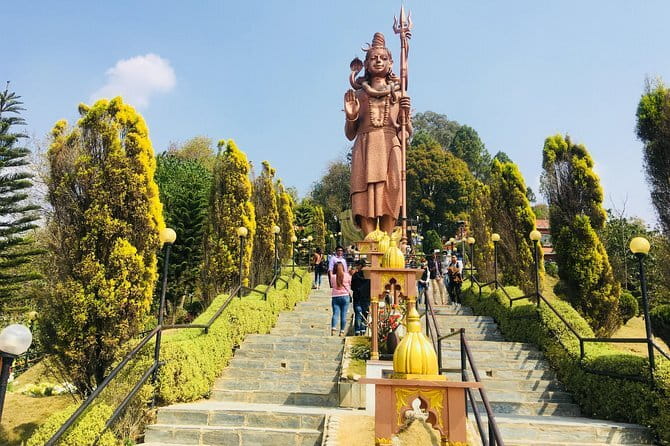 Discover Nepal’s Treasures: A 9-Day Private Tour - Day 7: Return to Kathmandu and a farewell meal