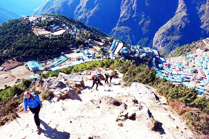 Everest 5-Day Trek from Kathmandu - Day one: Kathmandu to Lukla, then on to Phakding