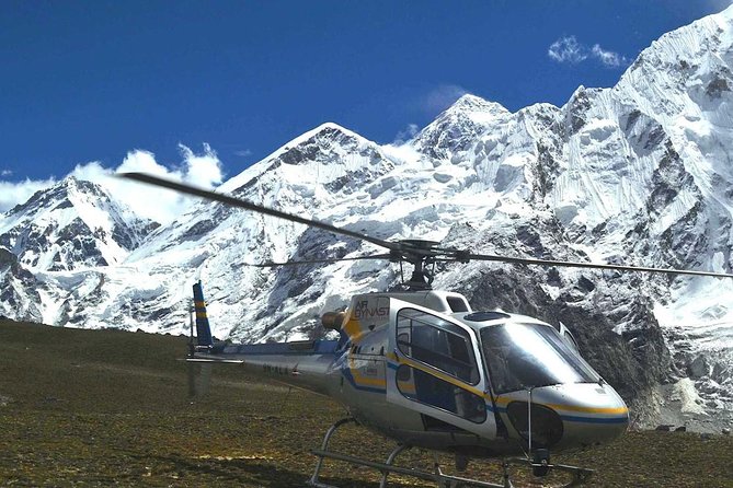 Everest Base Camp Heli Tour - What the five-person format means