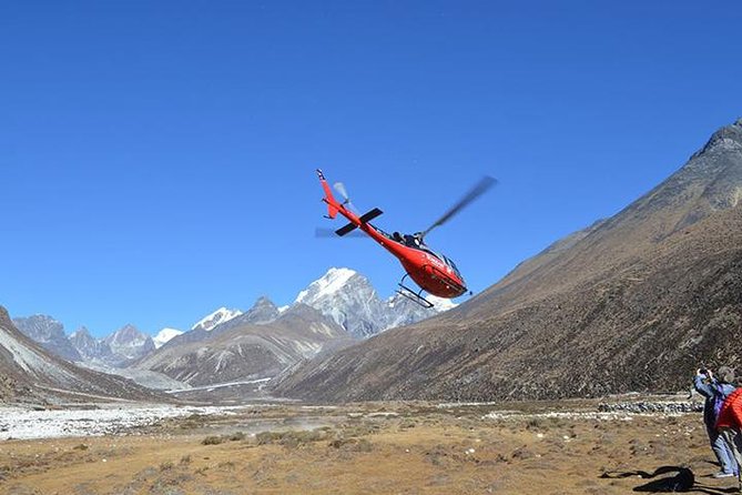 Everest Base Camp Helicopter Tour landing at Hotel Everest View - Leaving Kathmandu for the Khumbu