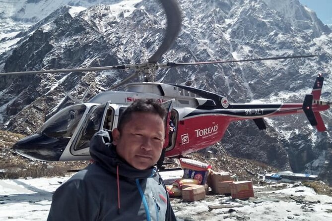 Everest Base Camp Helicopter Tour Stop at Hotel Everest View. - Landing at Hotel Everest View near Khumjung