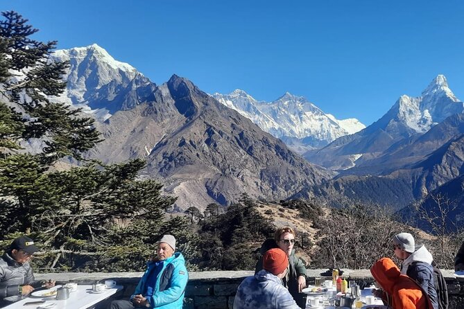 Everest Base Camp Trek and Kathmandu Tour: 15 Days - Dingboche and the first serious altitude test