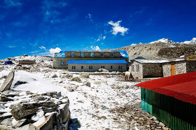 Everest Base Camp Trek with Helicopter Return - 10 Days - Day 4: Acclimatization above Namche