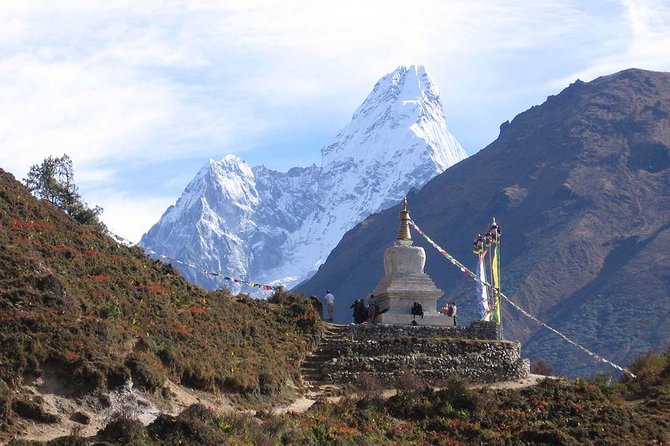 Everest Base Camp Trek with Helicopter Return from Gorakshep to Lukla - Why the helicopter return changes the Everest trek