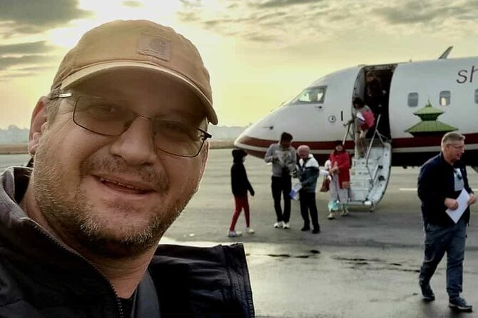Everest Flight , Mountain Flight in Nepal , Everest Experience - What the 50-minute flight actually gives you