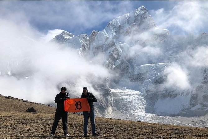 Everest Helicopter Tour from Kathmandu with Landing for Breakfast - Syangboche and Hotel Everest View