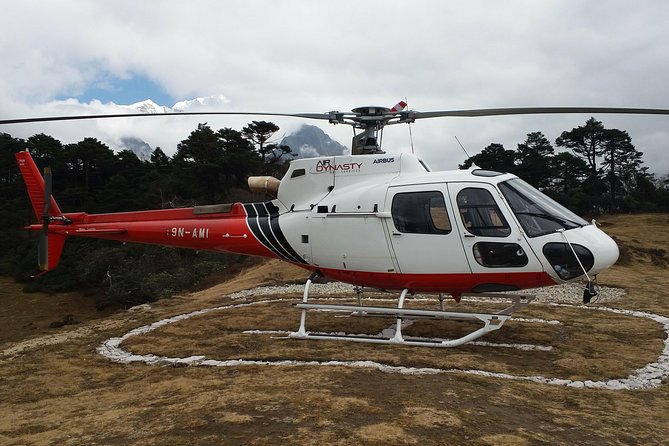 Everest Helicopter Tour from Kathmandu with Landing for Breakfast - The views and photography