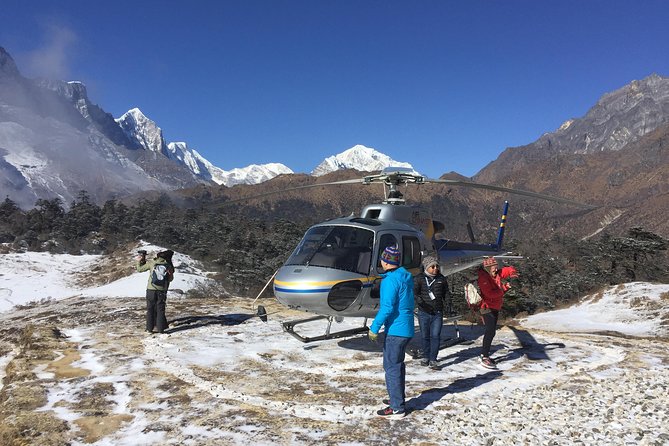 Everest Helicopter Tour with Breakfast in Hotel Everest View - The return flight and Kathmandu arrival