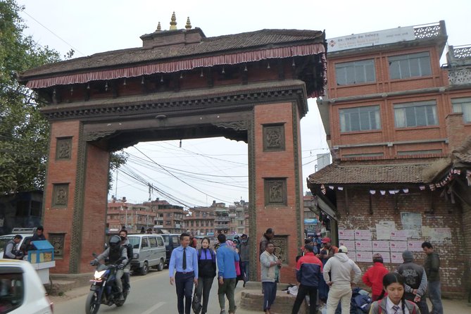 Explore Kathmandu with Local Guide - Walking, pickup, water, and extra costs