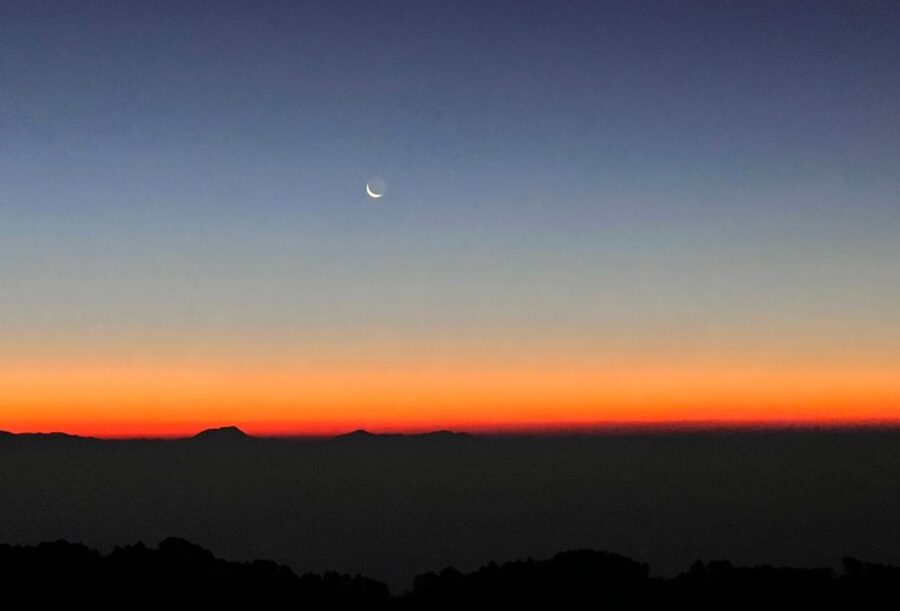 From Kathmandu: Everest View from Nagarkot & hike to Changu - The three-hour walk from Nagarkot to Changu village
