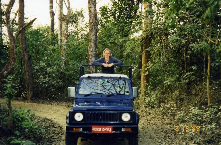From Kathmandu/Pokhara: 3-Day All-Inclusive Chitwan Safari - The long road from Kathmandu or Pokhara