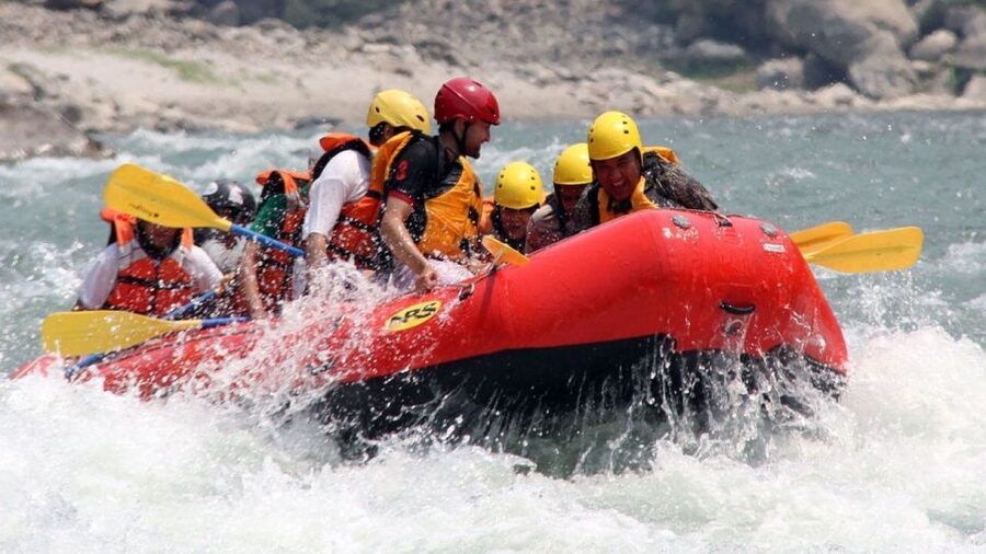 From Kathmandu / Pokhara / Chitwan: River Rafting - 1 Day - Getting to the Trishuli River from four pickup points