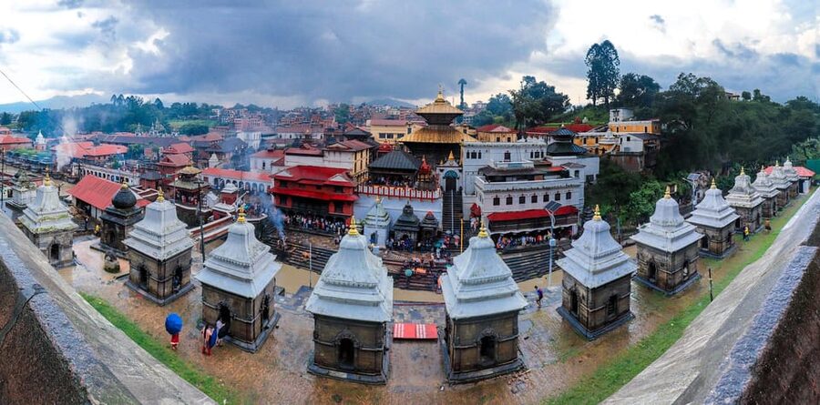 Kathmandu: 7 UNESCO-Listed city sites group day trip - Boudhanath: a final circle around the stupa
