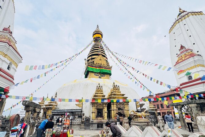 Kathmandu: 7 UNESCO World Heritage Private Day Tour with Lunch. - Pashupatinath brings you to a major Hindu sanctuary