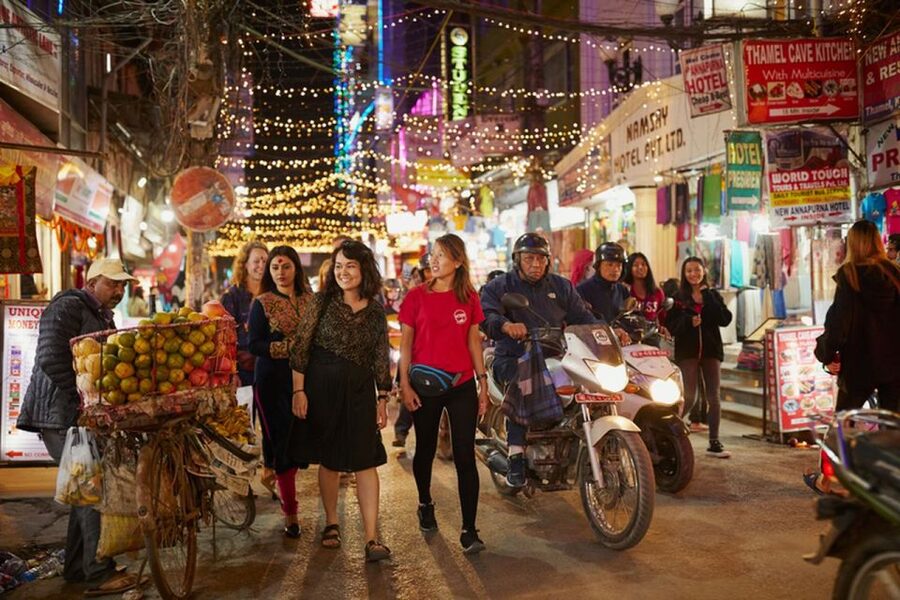 Kathmandu at Sunset: Explore the City on Rickshaw - Asan market and Annapurna Temple