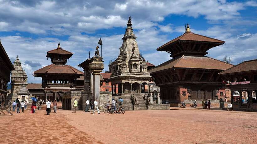 Kathmandu City Tour: TOP Highlights of the Kathmandu Valley - Pashupatinath and the Bagmati River