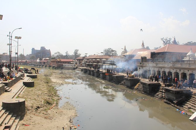 Kathmandu Day Tour - Pashupatinath and the Bagmati River cremation ghats