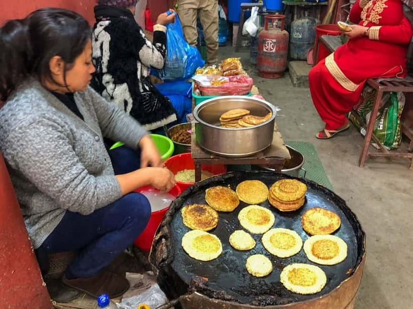 Kathmandu: Food and Drink Tour - Momo, sel roti, and Newari flavors