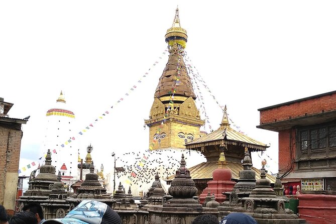 Kathmandu Full-Day Private Tour with Pick Up - Swayambhunath and the first look at Buddhist Kathmandu