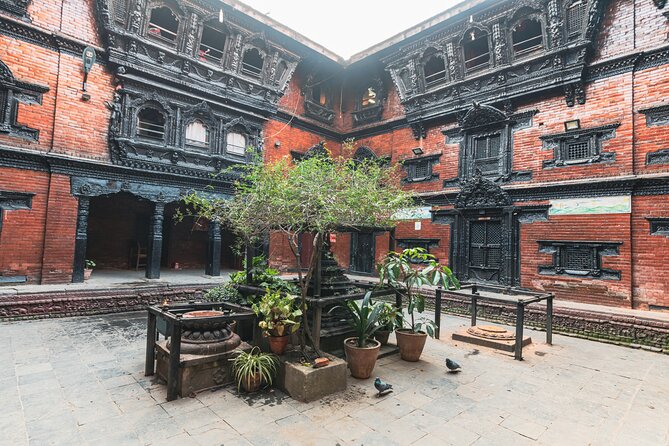 Kathmandu Full Day Sightseeing Tour - Swayambhunath and the hilltop view