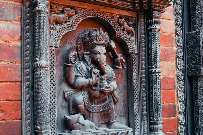 Kathmandu Full Day Sightseeing Tour - The guide makes the difference