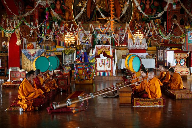 Kathmandu: Kopan Monastery and Boudhanath Stupa Day Tour - Two Sacred Places, Two Very Different Moods