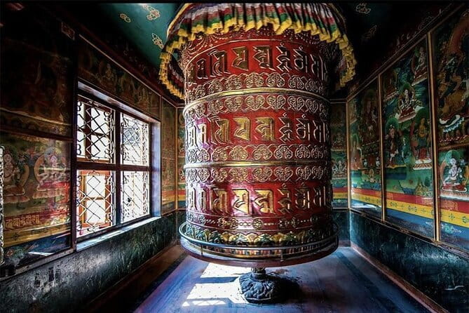 Kathmandu: Kopan Monastery, Swayambhu and Boudha Nath Stupa Tour - Three Buddhist landmarks, one practical half-day