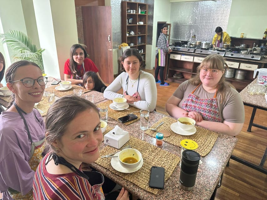 Kathmandu: Momo Making Class with a Local Chef - What the one-hour schedule really gives you