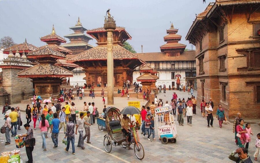 Kathmandu: Nagarkot, Bhaktapur, Doleswor & Sanga Statue Tour - The private car and the pace of the day