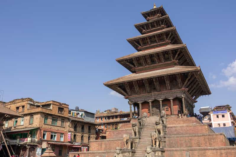 Kathmandu: Nagarkot, Bhaktapur, Doleswor & Sanga Statue Tour - Nagarkot before breakfast crowds
