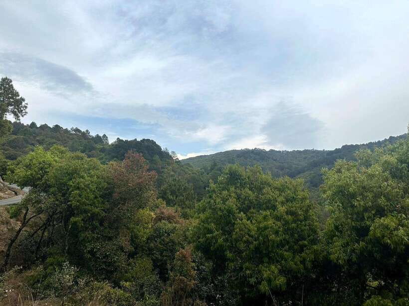 Kathmandu: Nagarkot Sunrise & Hiking to Changunarayan - Who should book this outing