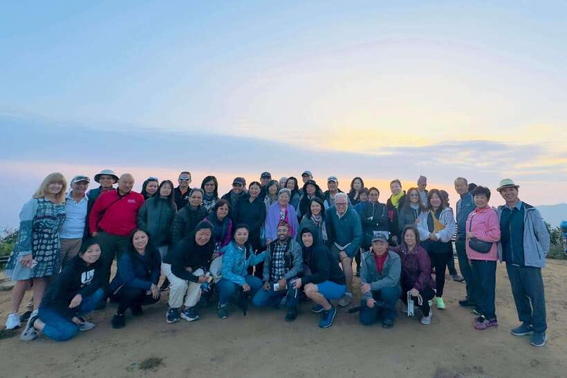 Kathmandu: Nagarkot Sunrise Tour Private or Group with Lunch - Waiting for the Himalayan sunrise