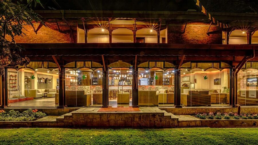 Kathmandu: Nepalese Cuisine dinner with traditional dance - Key points to know before booking