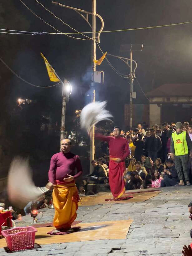 Kathmandu: Pashupatinath Evening Aarati Tour Private/Group - Practical advice for a smoother visit