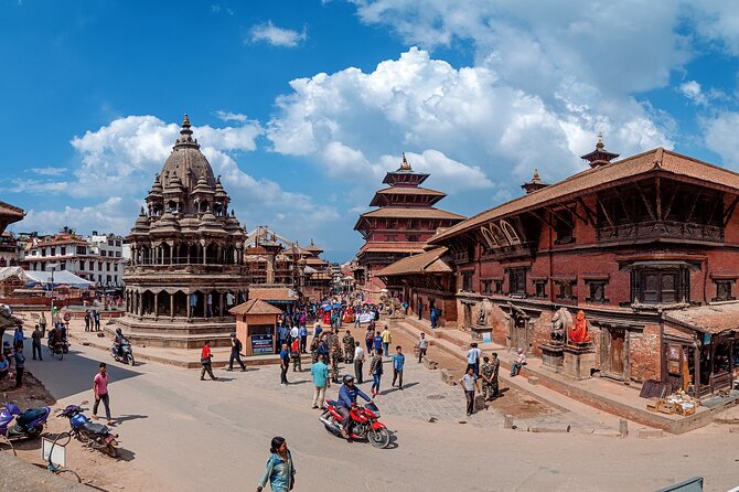 Kathmandu: Private/Group Tour to 7 UNESCO Sites with Lunch - Swayambhunath, the hilltop opening view