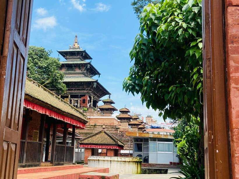 Kathmandu: Private UNESCO World Heritage Site Tour - Kathmandu Durbar Square and the old royal center