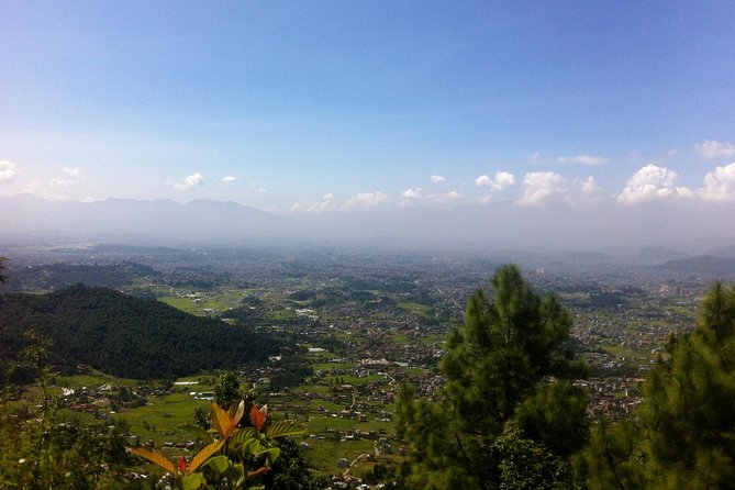 Kathmandu Shivapuri National Park and Nagarkot Hiking - 3 Days - Downhill to Changu Narayan Temple